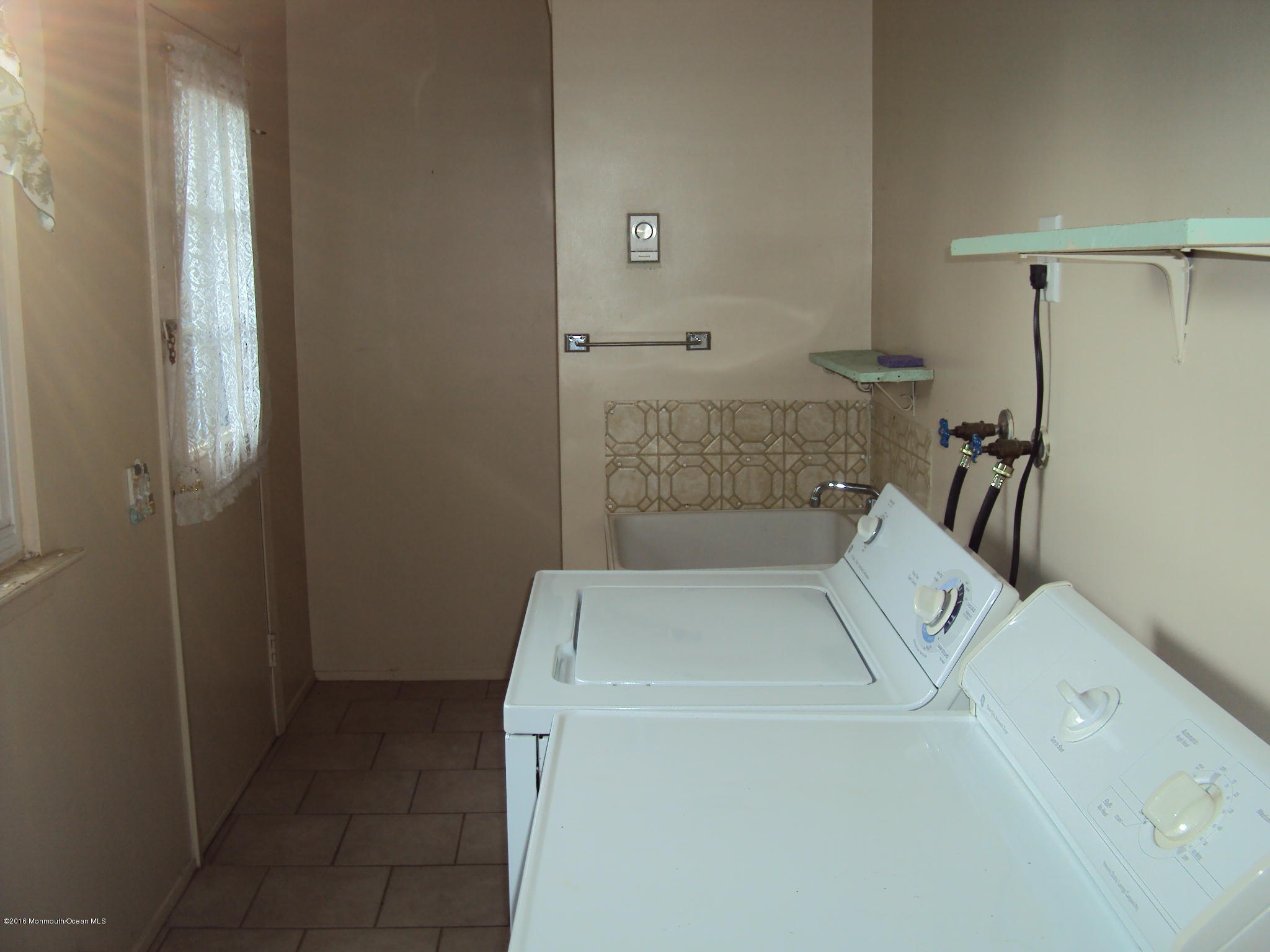 24 Stonybrook Road Whiting, NJ 08759 - Photo 15 of 17 DSC05801