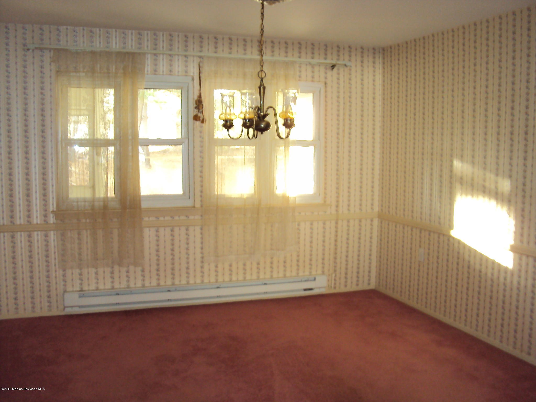24 Stonybrook Road Whiting, NJ 08759 - Photo 4 of 17 DSC05799
