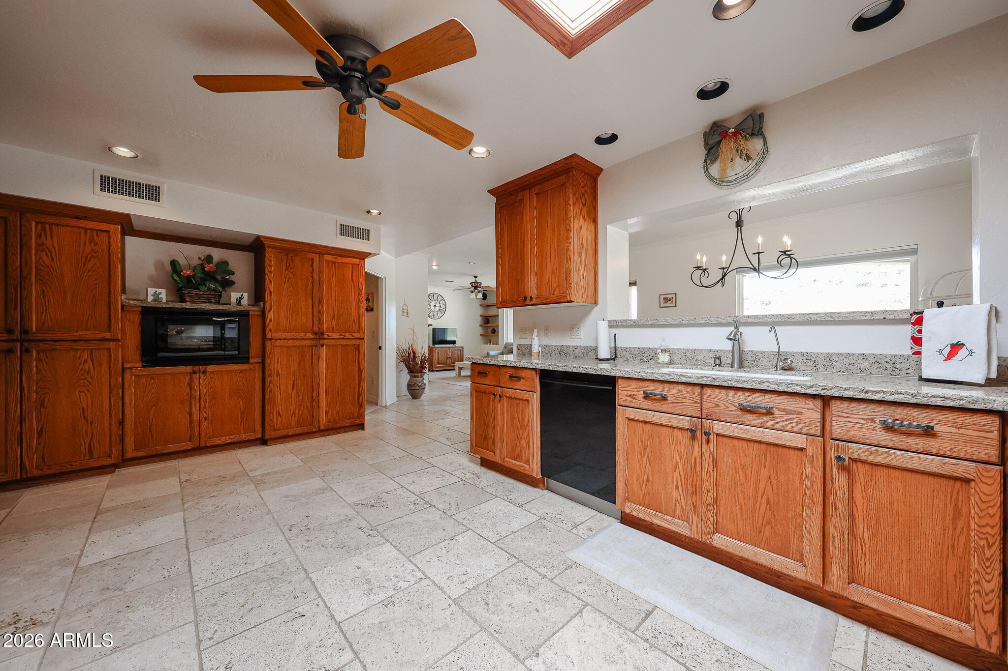 4201 East Pearce Road Phoenix, AZ 85044 - Photo 13 of 84