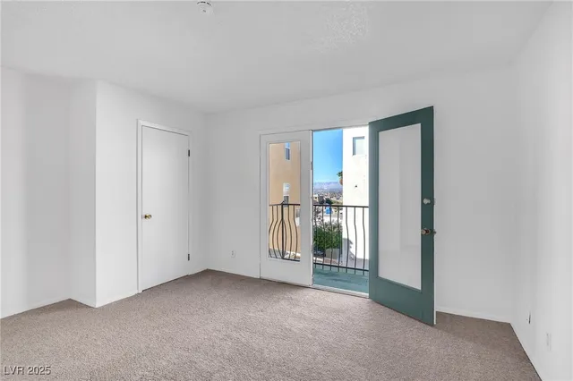 $1,350 | 7030 Burcot Avenue, Unit F108, Las Vegas, NV 89156