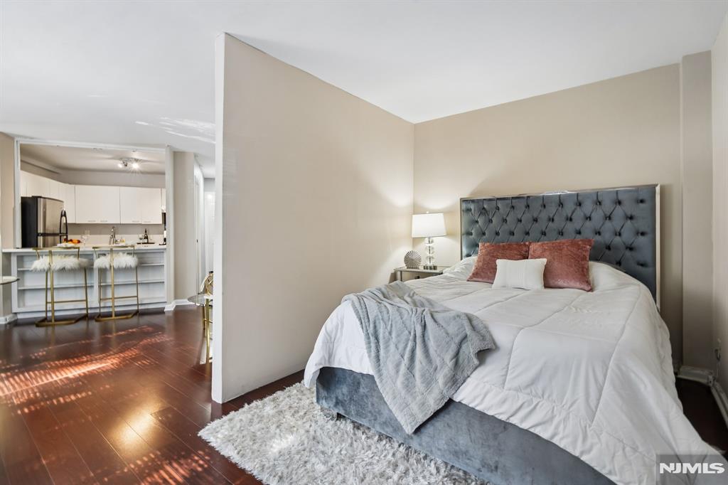 1375 River Road, Unit 1A Edgewater, NJ 07020 - Photo 15 of 20