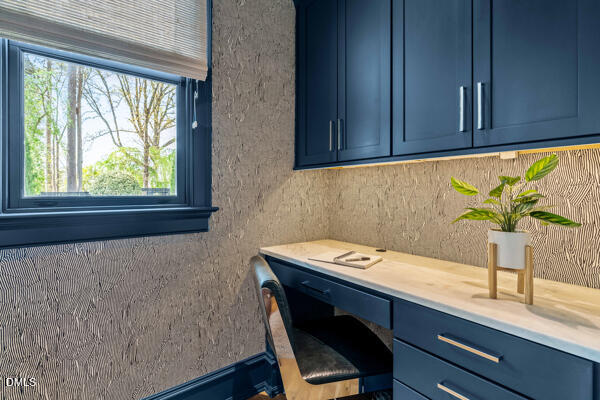 2127 Ridge Road Raleigh, NC 27607 - Photo 32 of 89