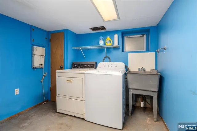 $699,000 | 414 Larch Avenue, Bogota, NJ 07603