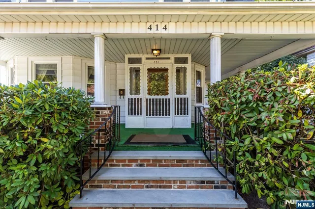 $699,000 | 414 Larch Avenue, Bogota, NJ 07603