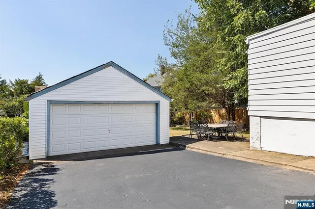 $699,000 | 414 Larch Avenue, Bogota, NJ 07603