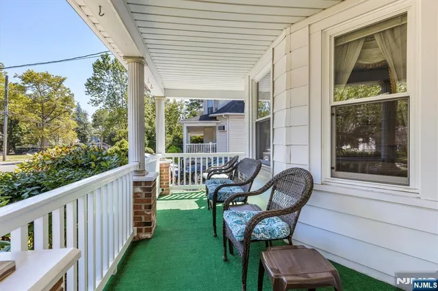 $699,000 | 414 Larch Avenue, Bogota, NJ 07603