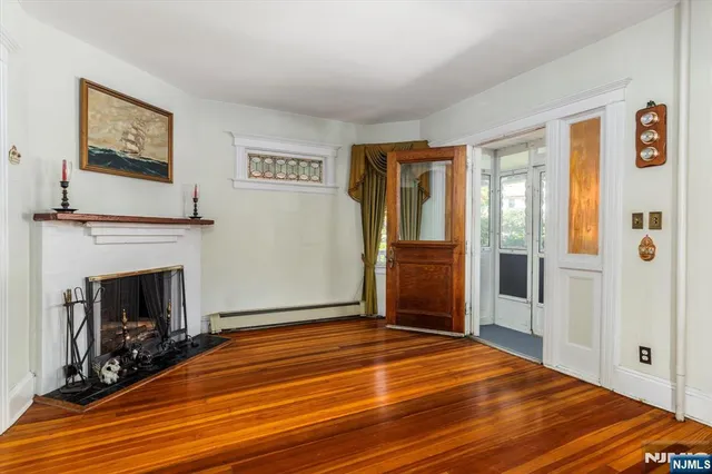 $699,000 | 414 Larch Avenue, Bogota, NJ 07603