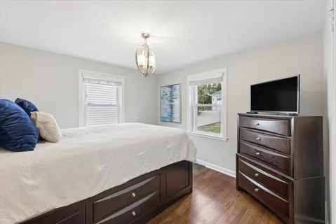 $600,000 | 304 Bryant Avenue, Glen Ellyn, IL 60137