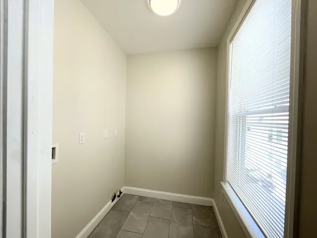 $3,000 | 25 Bennett Street, Unit 3, Beverly, MA 01915