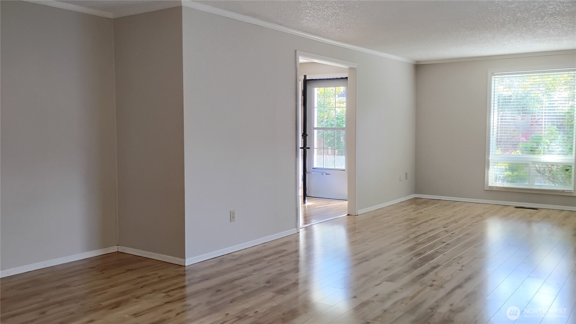 6502 Avondale Road Southwest Lakewood, WA 98499 - Photo 17 of 40 Gallery Image 17