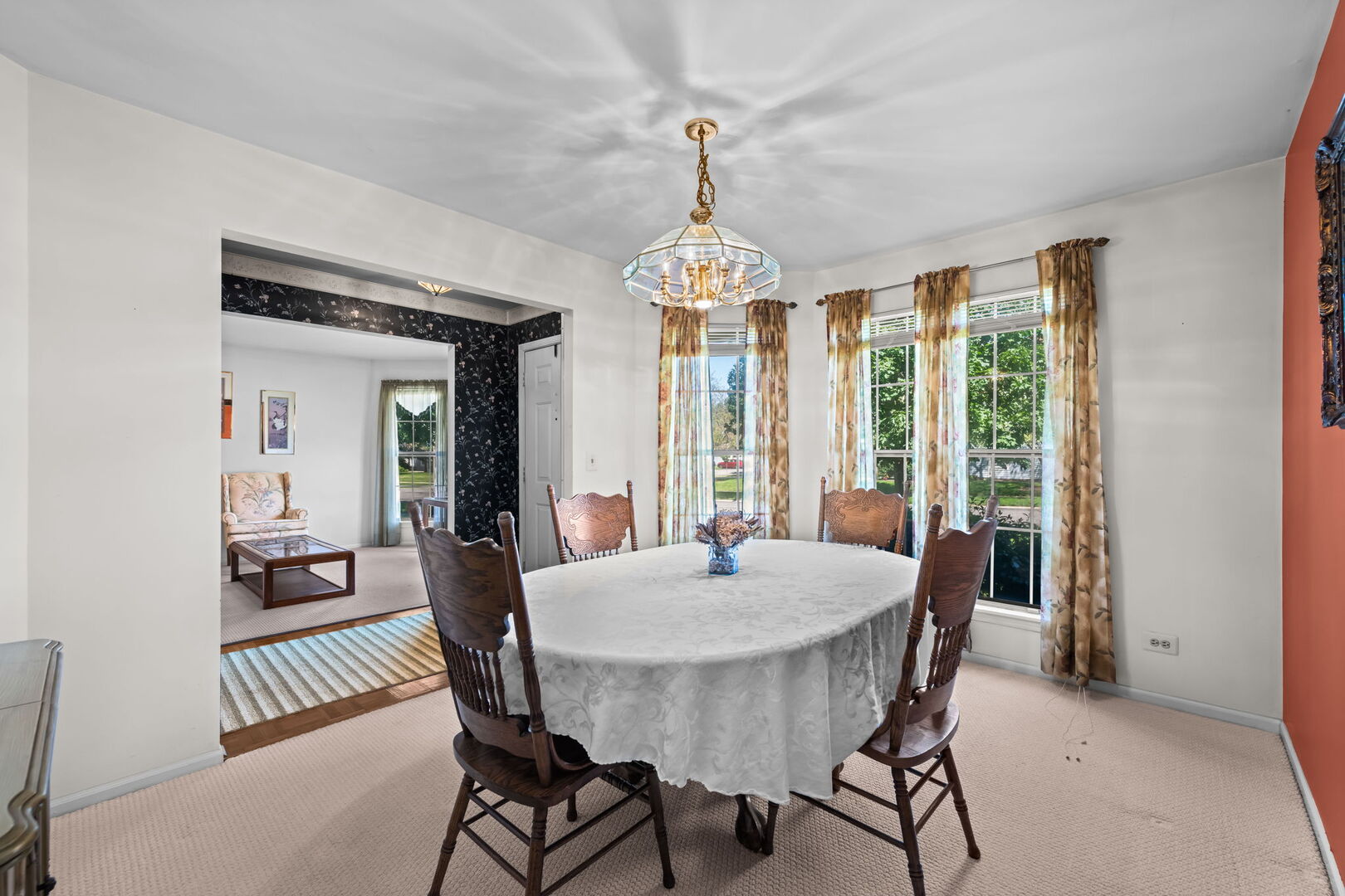 1343 Ridgefield Circle Carol Stream, IL 60188 - Photo 13 of 20 Gallery Image 13