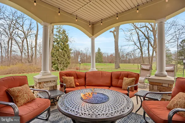 $1,290,000 | 970 App Road, Selinsgrove, PA 17870