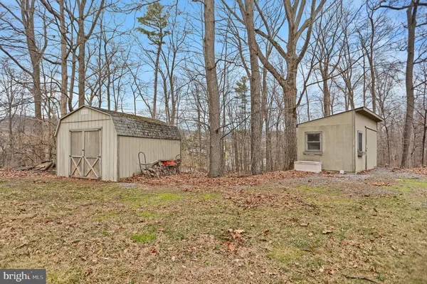 $1,290,000 | 970 App Road, Selinsgrove, PA 17870