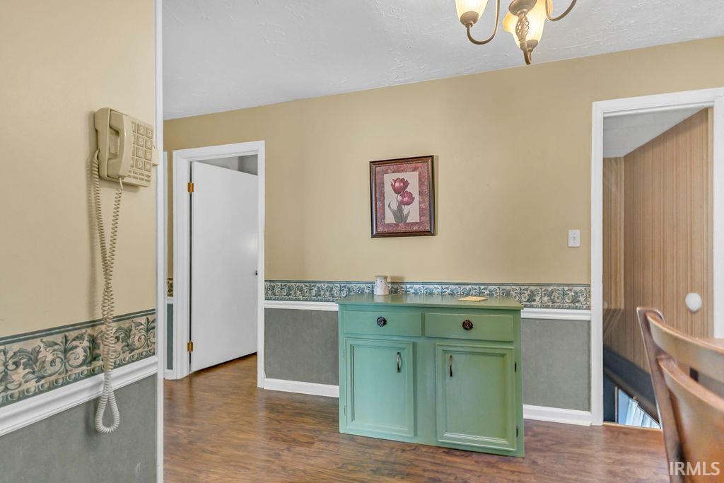 618 West 3rd Street Bloomington, IN 47404 - Photo 7 of 32