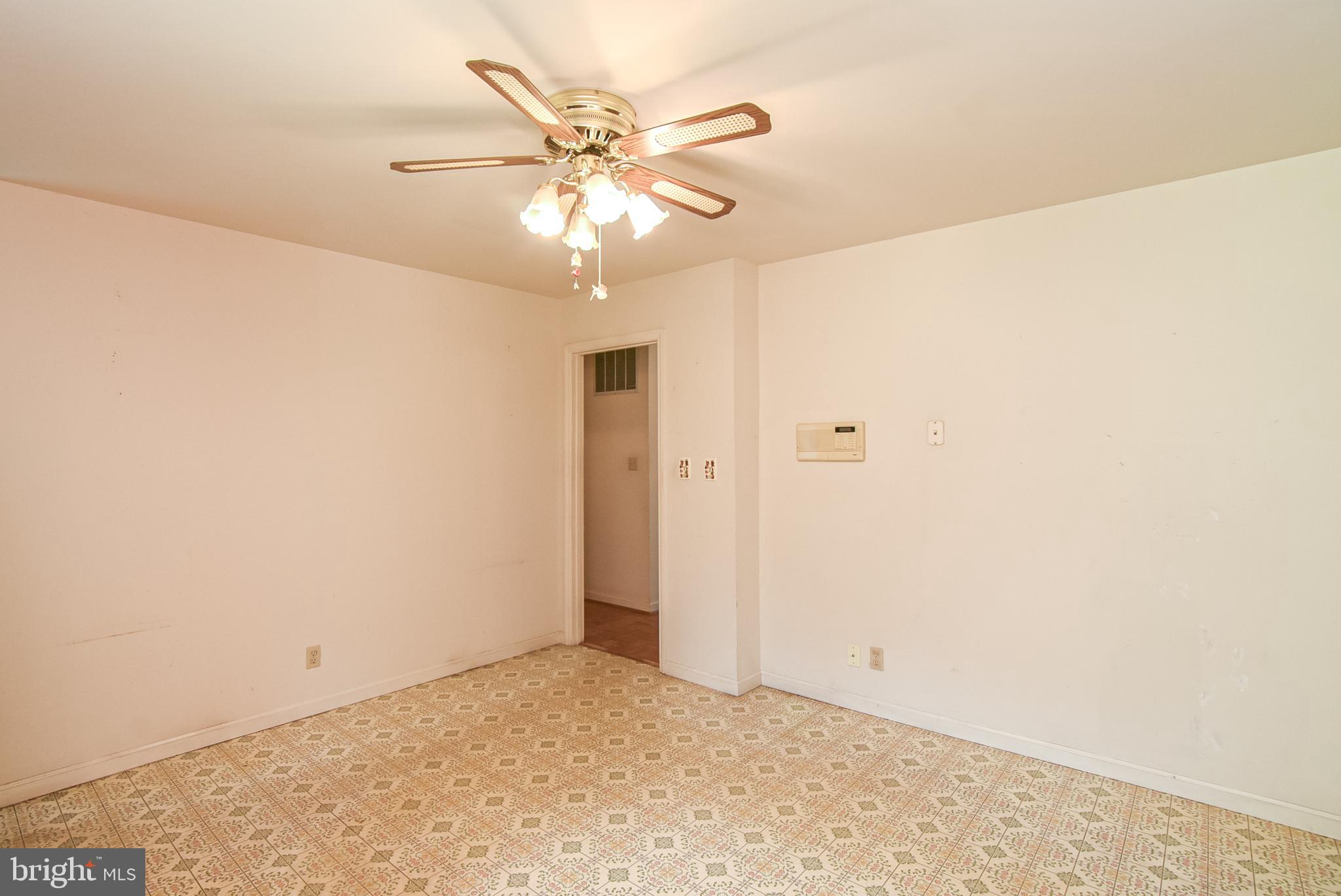 455 Courthouse Road Stafford, VA 22554 - Photo 18 of 62 Kitchen View into hallway