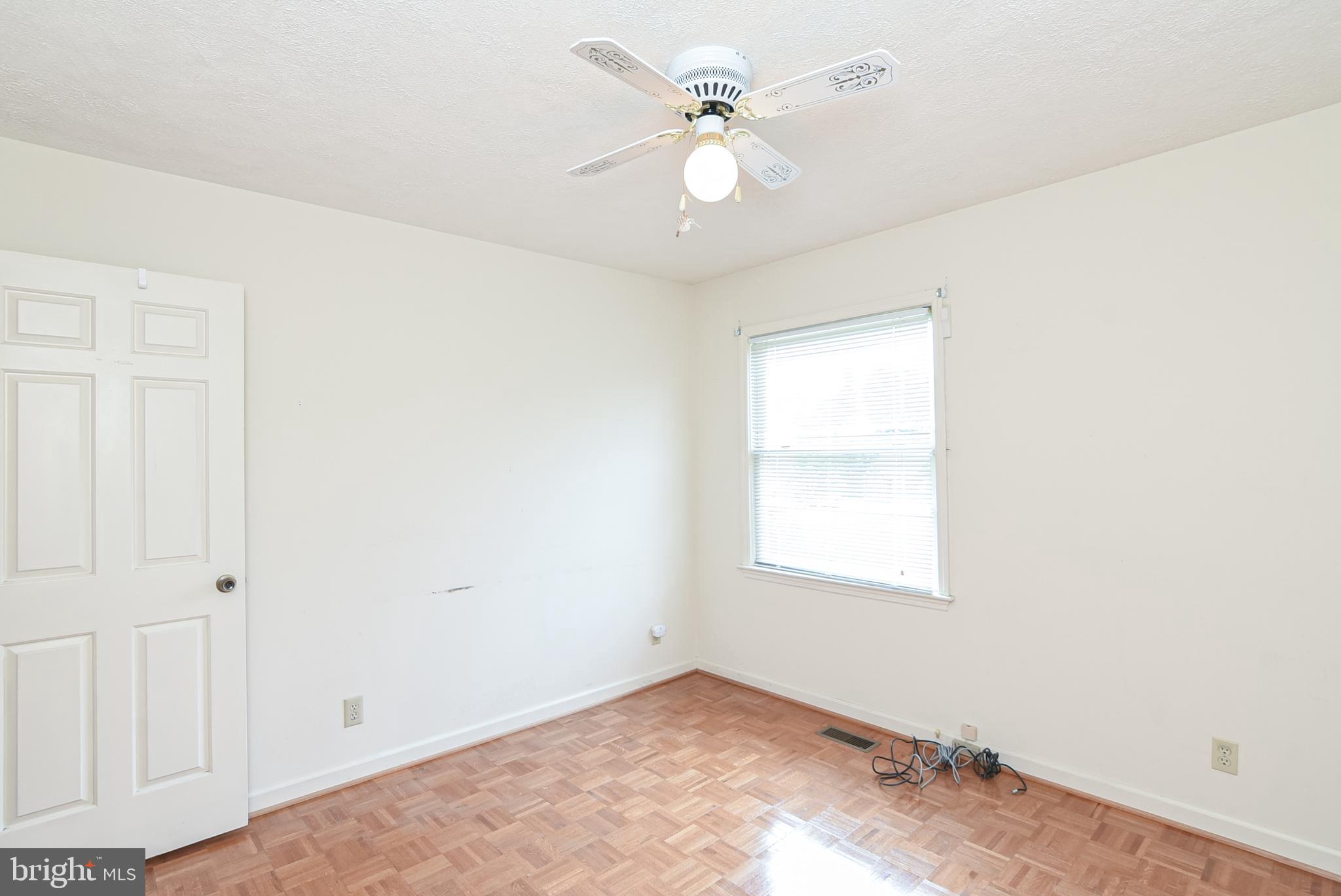 455 Courthouse Road Stafford, VA 22554 - Photo 22 of 62 Bedroom 1