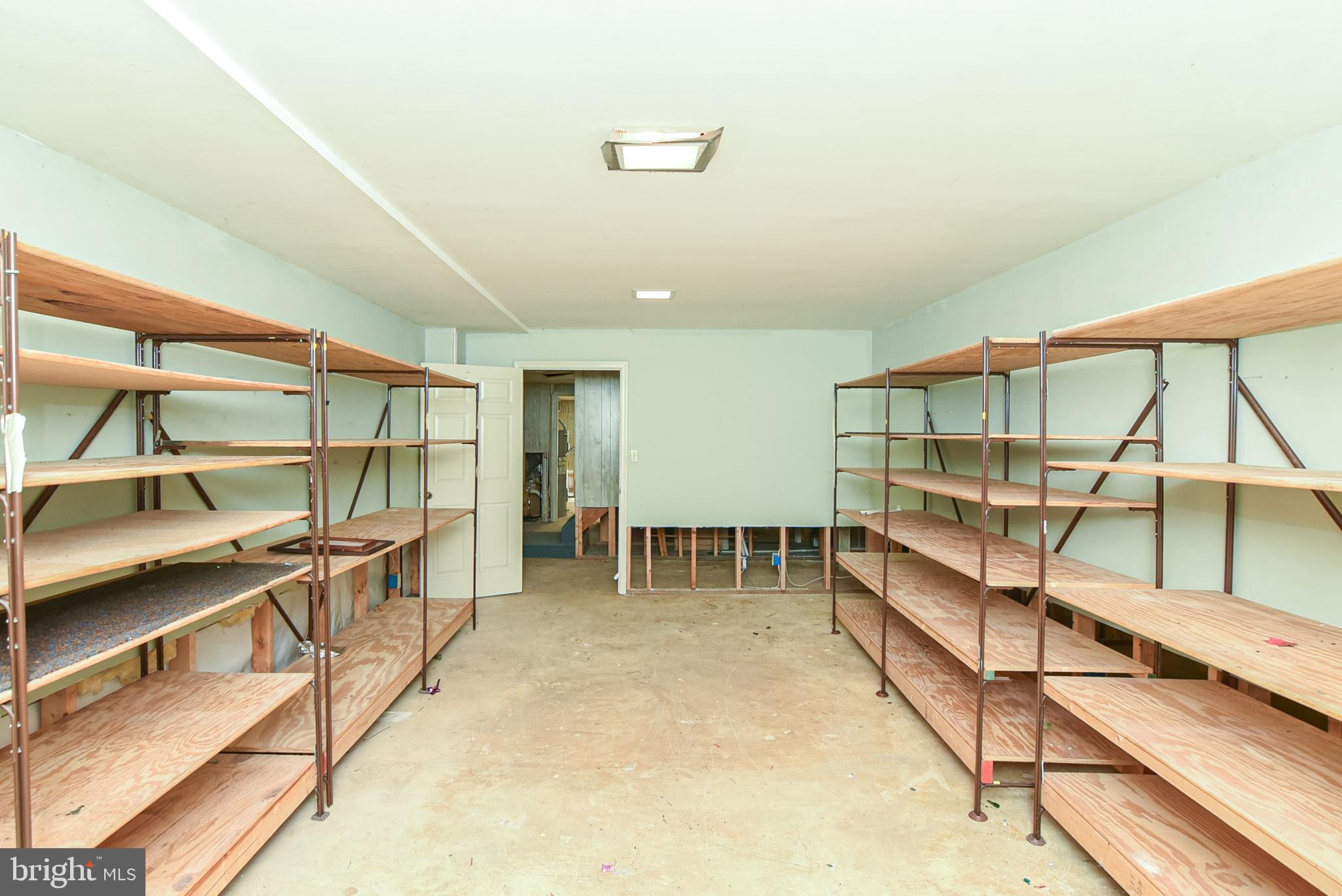 455 Courthouse Road Stafford, VA 22554 - Photo 40 of 62 Storage room