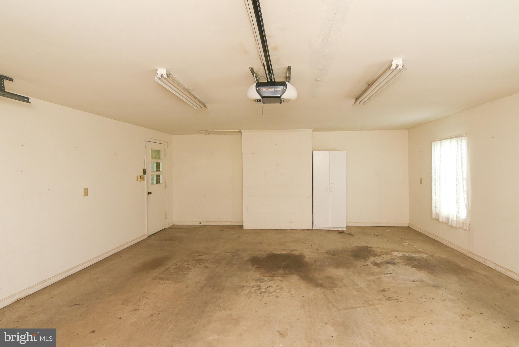 455 Courthouse Road Stafford, VA 22554 - Photo 60 of 62 Attached garage