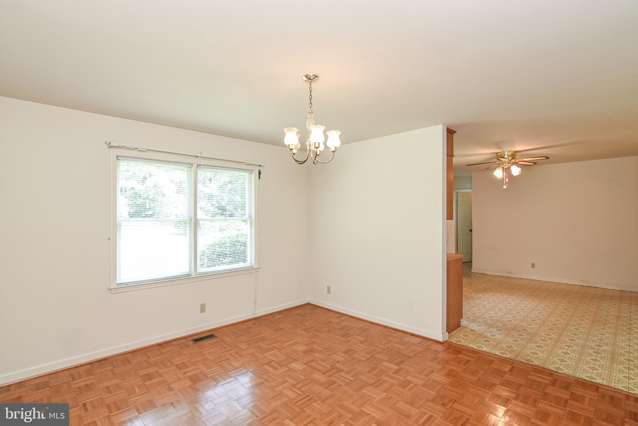 455 Courthouse Road Stafford, VA 22554 - Photo 9 of 62 Dining Room with Kitchen to the right