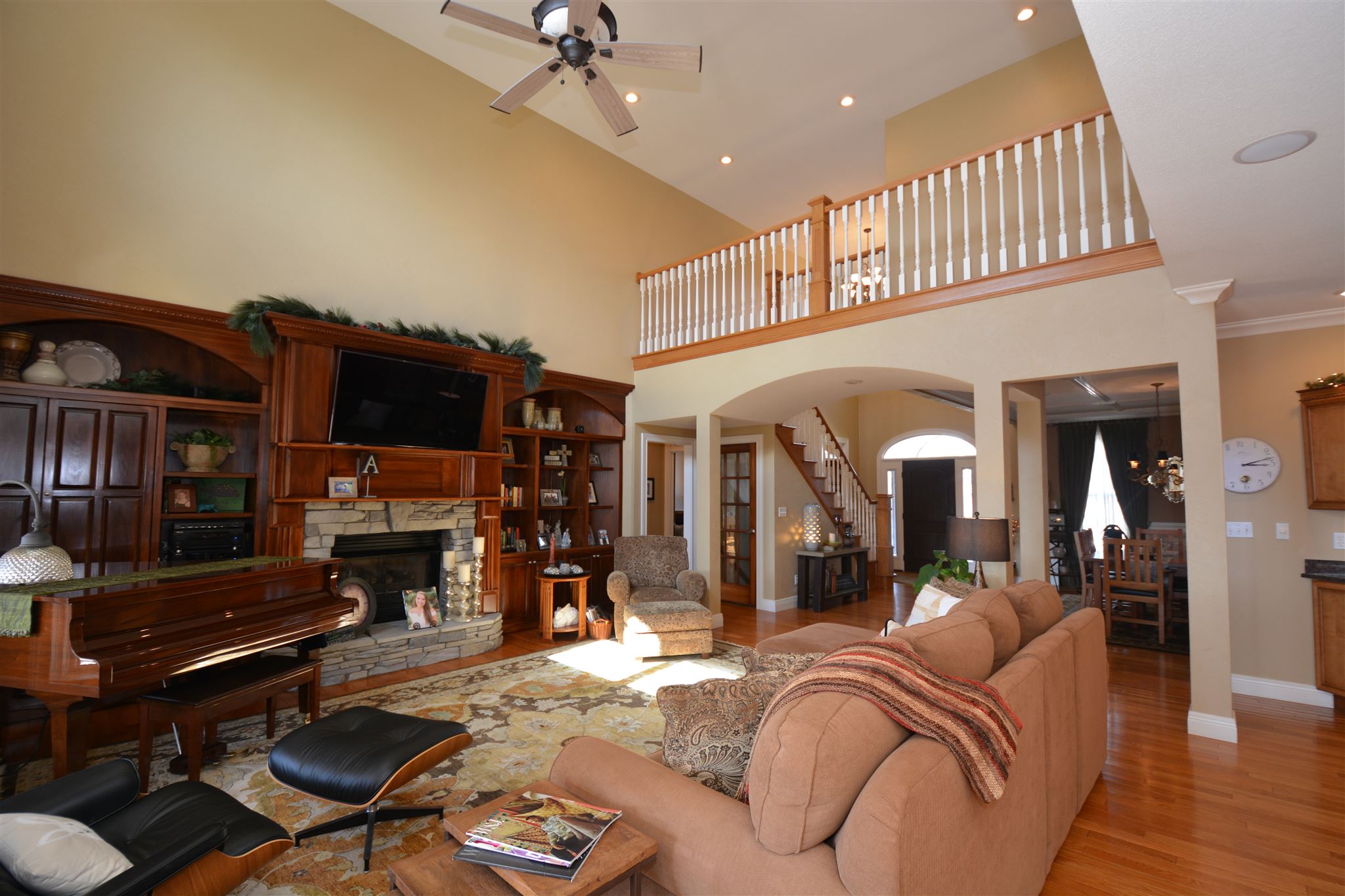 1705 Cobblestone Road Jasper, IN 47546 - Photo 5 of 16 Gallery Image 5
