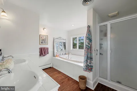 $895,000 | 19 East Loudoun Street, Round Hill, VA 20141