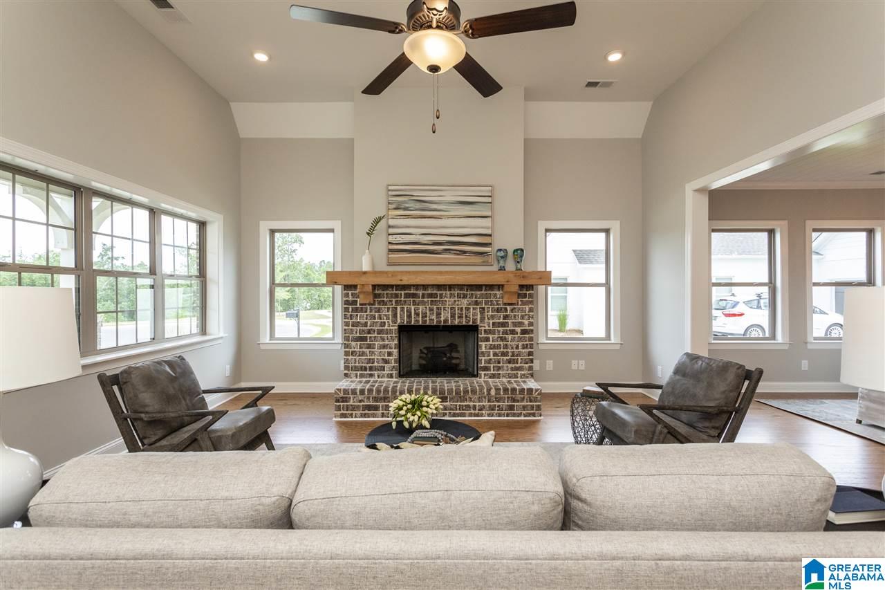 832 Oxbow Cove Helena, AL 35080 - Photo 3 of 48