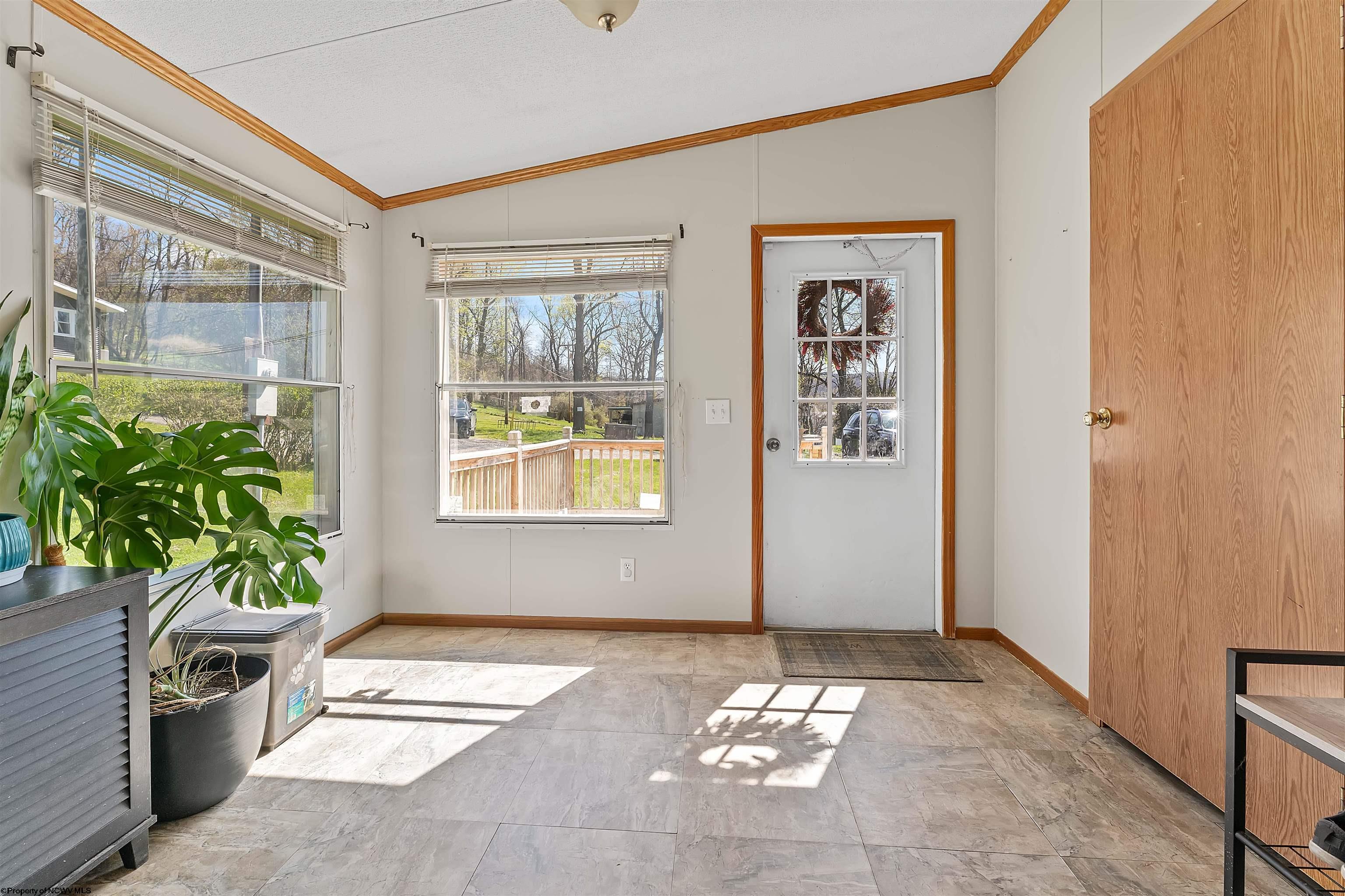 45 Goose Hollow Road Morgantown, WV 26508 - Photo 6 of 31 Gallery Image 6
