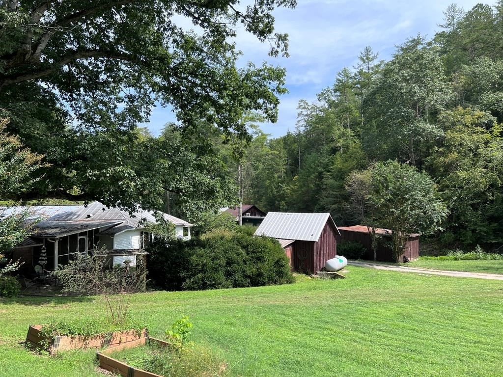 1570 South Helton Road Sevierville, TN 37862 - Photo 34 of 54 Gallery Image 34
