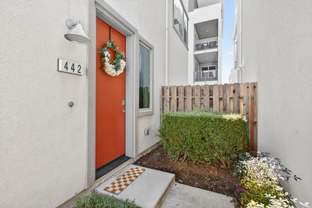 a view of a front door of the house
