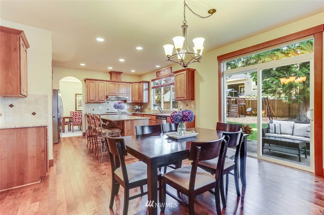 21907 32nd Avenue Southeast Bothell, WA 98021 - Photo 14 of 35