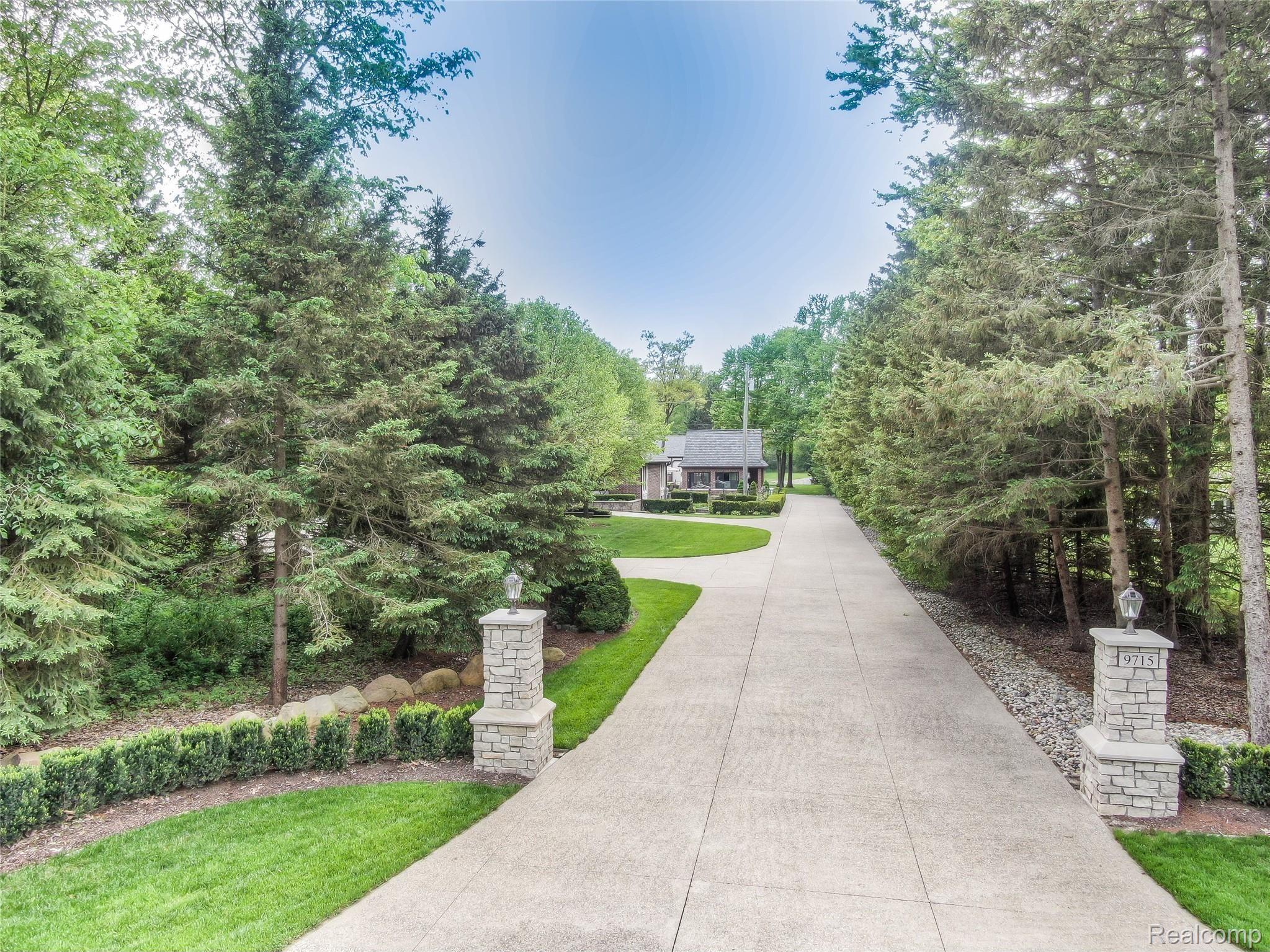 9715 North Eston Road Clarkston, MI 48348 - Photo 2 of 51 Private entrance to this masterpiece!