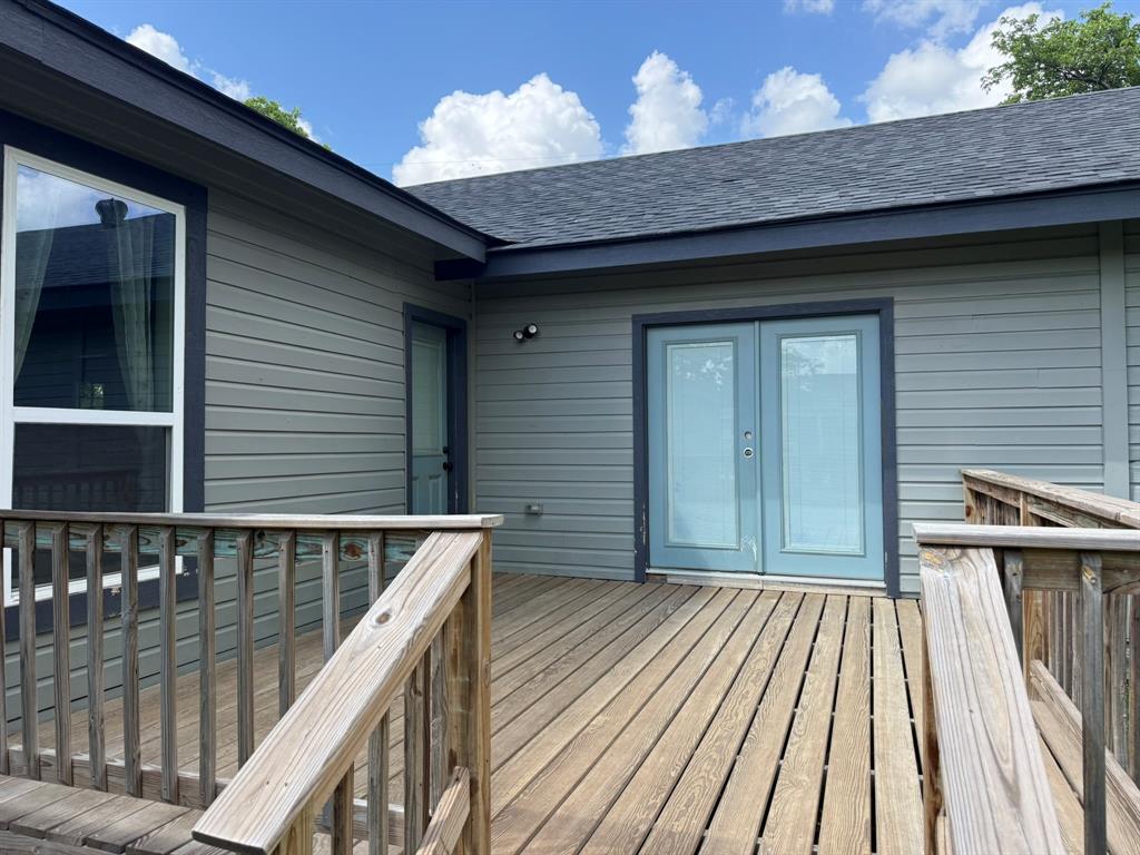 202 4th Street Joshua, TX 76058 - Photo 36 of 39 a view of wooden balcony