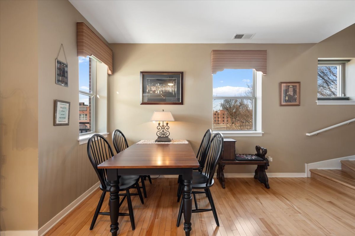 927 South Lytle Street Chicago, IL 60607 - Photo 8 of 32