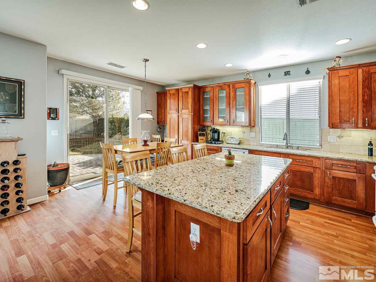 10588 Fort Morgan Way Reno, NV 89521 - Photo 8 of 24 a very nice looking kitchen with a large window