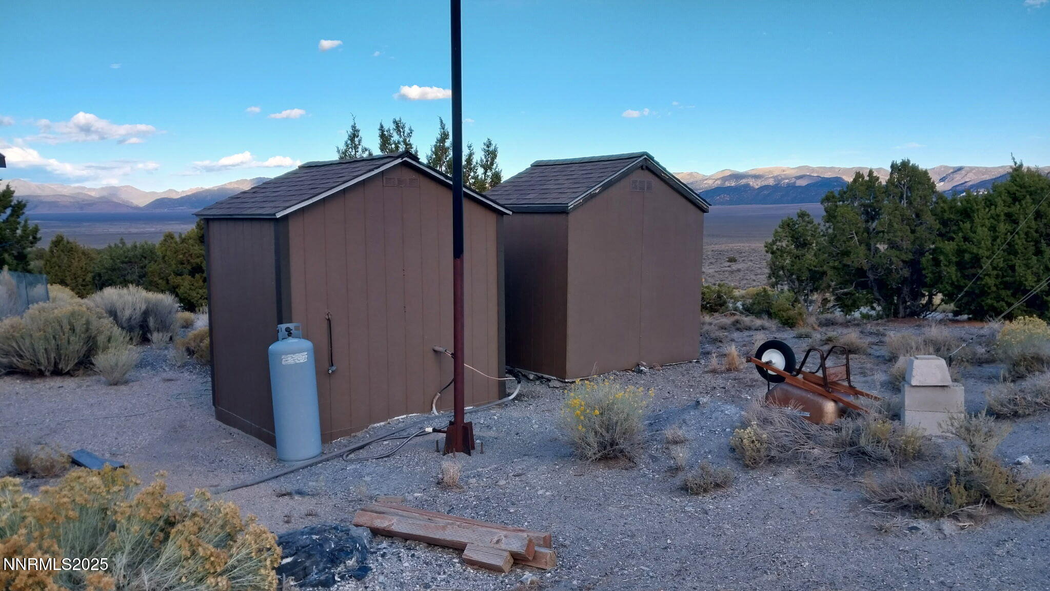 823 Monitor Vly Road Round Mountain, NV 89045 - Photo 32 of 33 3471484028898451706