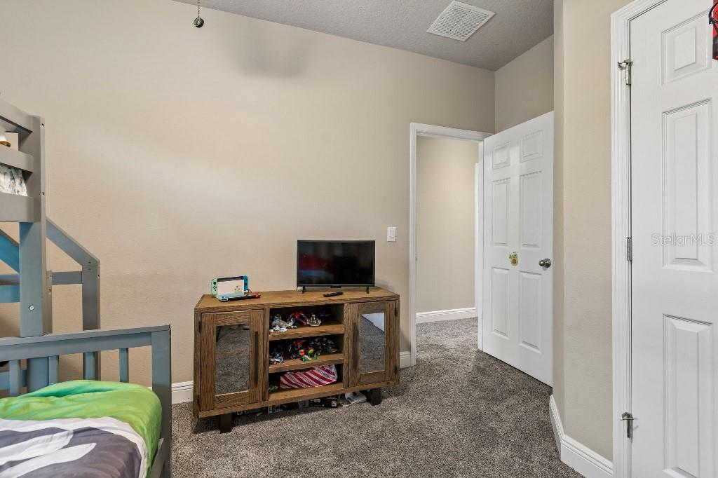 14304 Parkside Ridge Way Lithia, FL 33547 - Photo 22 of 38