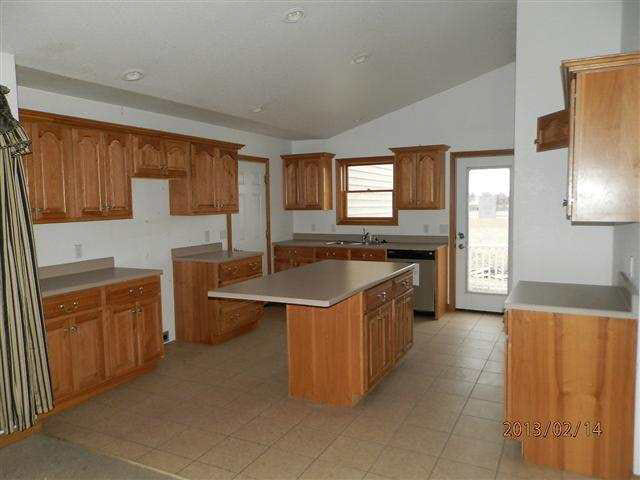 4055 County Road 63 Butler, IN 46721 - Photo 7 of 20