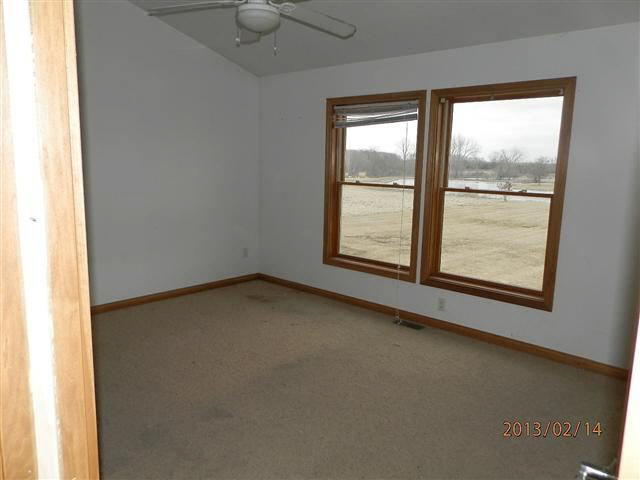 4055 County Road 63 Butler, IN 46721 - Photo 10 of 20