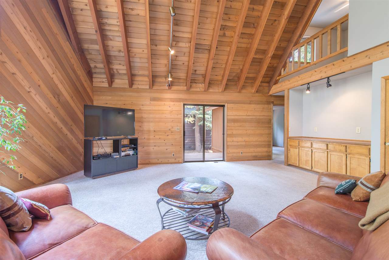 11334 Chalet Road Truckee, CA 96161 - Photo 10 of 14 Gallery Image 10