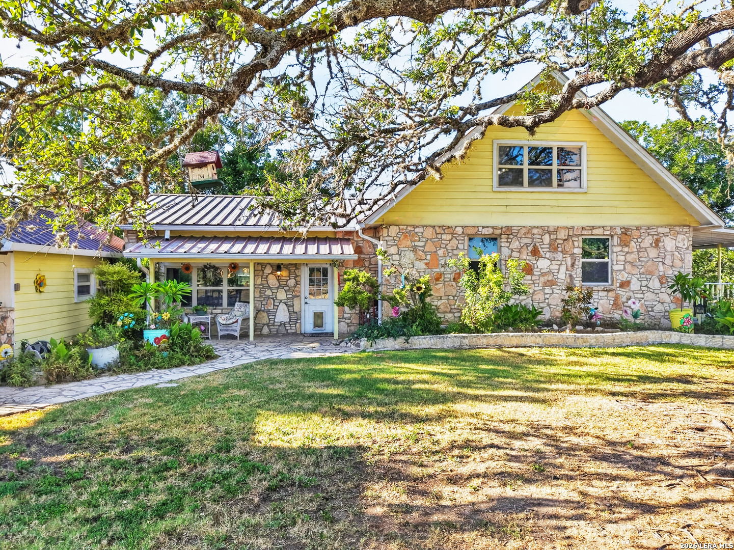 3320 Privilege Creek Road Pipe Creek, TX 78063 - Photo 3 of 50 Gallery Image 3