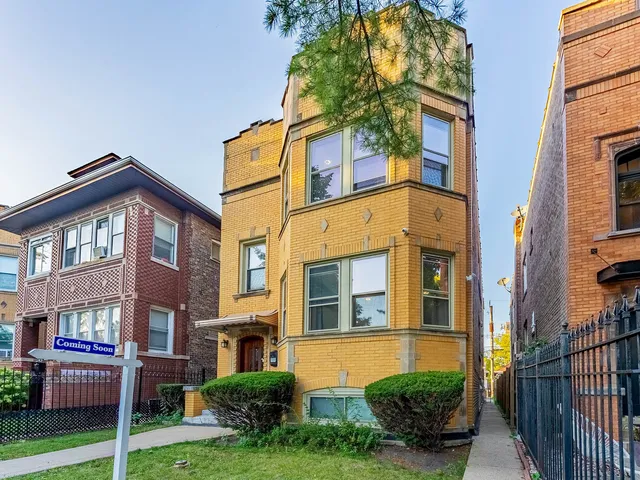 $710,000 | 5330 West Drummond Place, Chicago, IL 60639