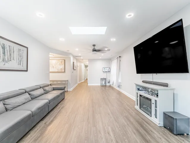 $710,000 | 5330 West Drummond Place, Chicago, IL 60639