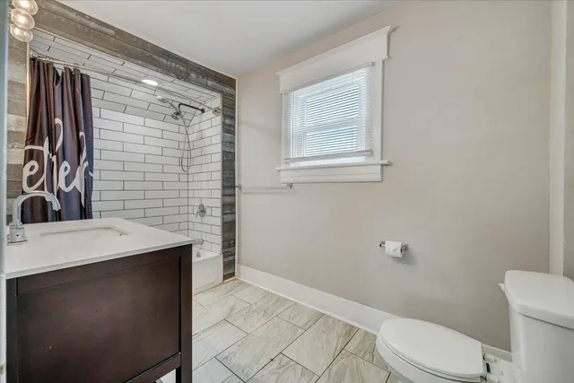 $239,000 | 1414 Kenwood Boulevard Southeast, Roanoke, VA 24013