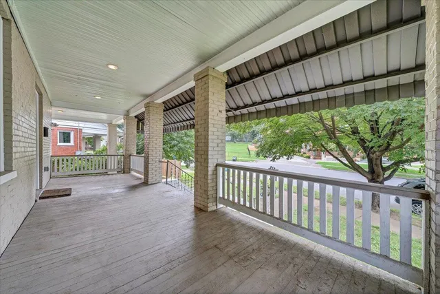 $239,000 | 1414 Kenwood Boulevard Southeast, Roanoke, VA 24013