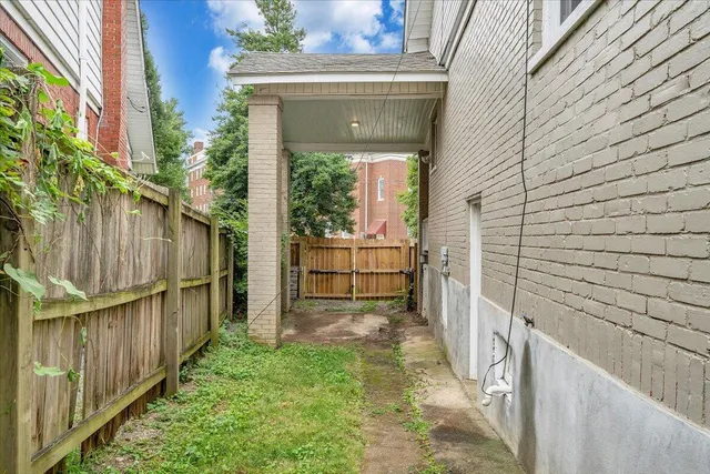 $239,000 | 1414 Kenwood Boulevard Southeast, Roanoke, VA 24013