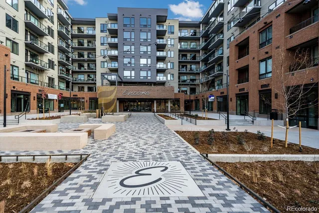 $2,300 | 20 Wilcox Street, Unit 518, Castle Rock, CO 80104