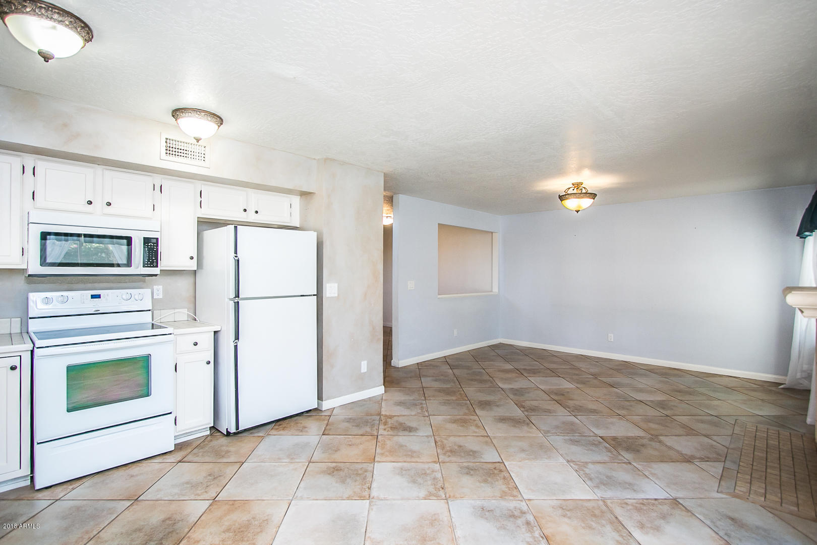 4614 East Piedmont Road Phoenix, AZ 85044 - Photo 9 of 21 Peidmont Rd-11