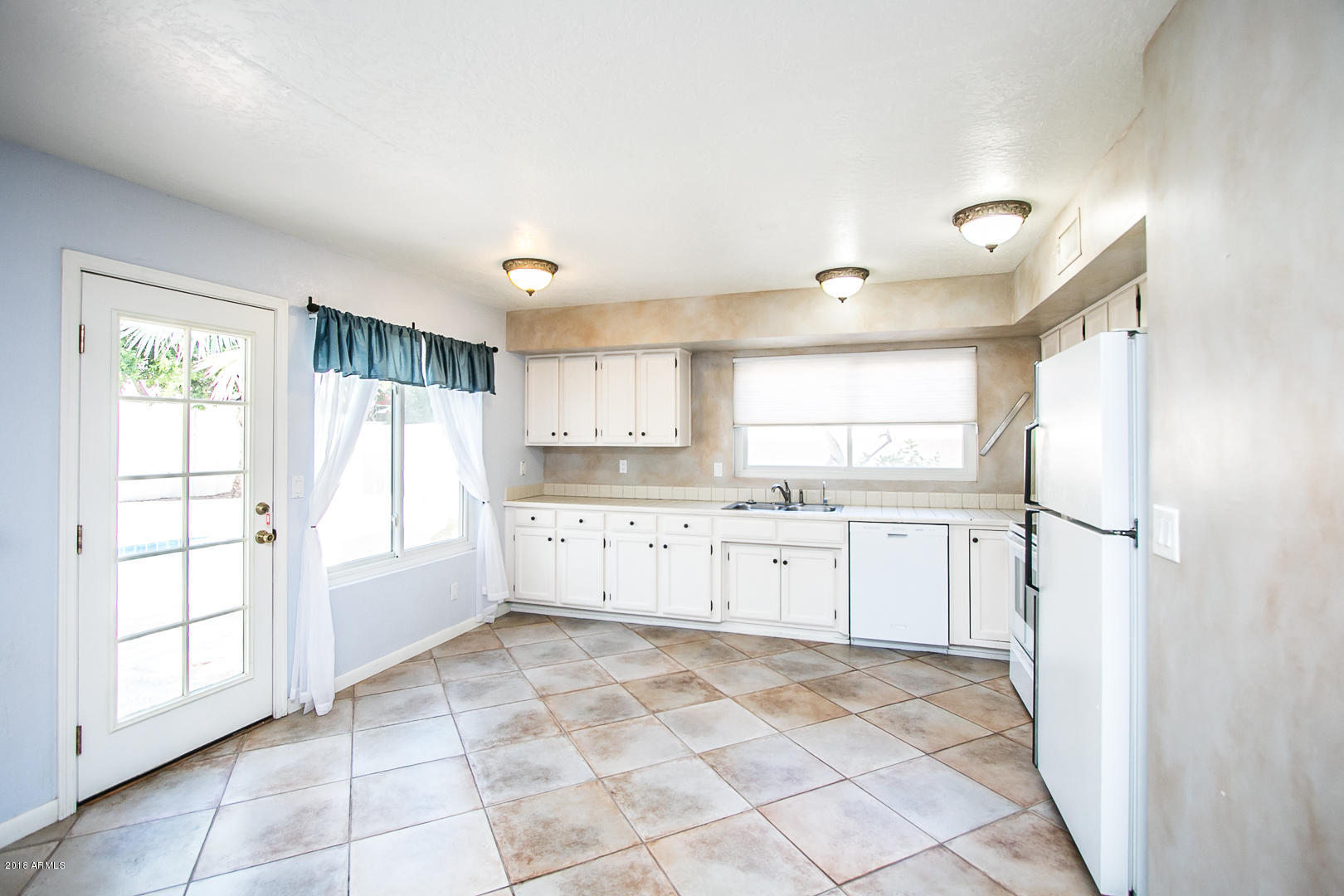 4614 East Piedmont Road Phoenix, AZ 85044 - Photo 10 of 21 Peidmont Rd-12