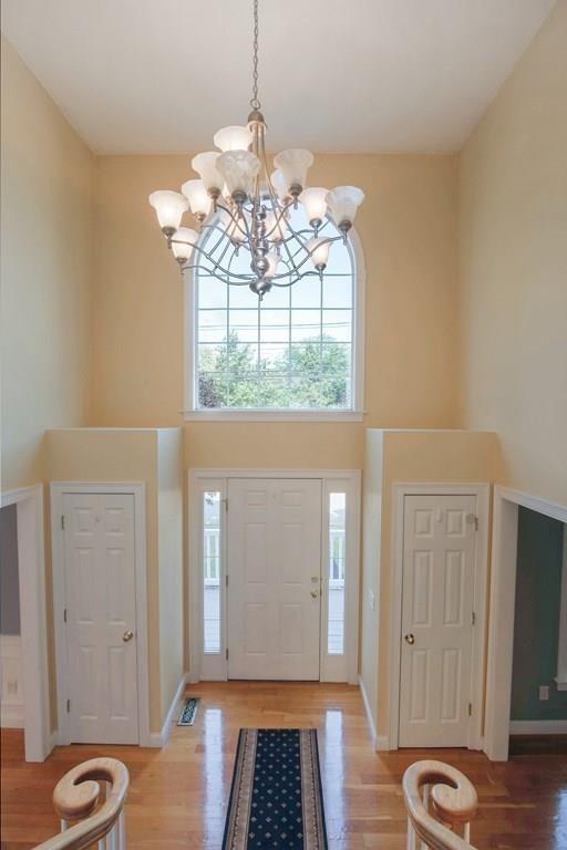 81 Fisher Road Southborough, MA 01772 - Photo 4 of 41 Gallery Image 4