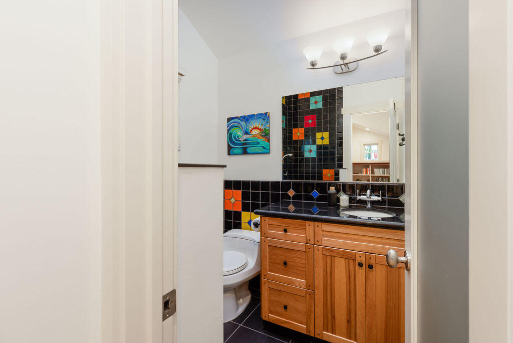 1623 Chapala Street Santa Barbara, CA 93101 - Photo 18 of 50 Downstairs Bathroom